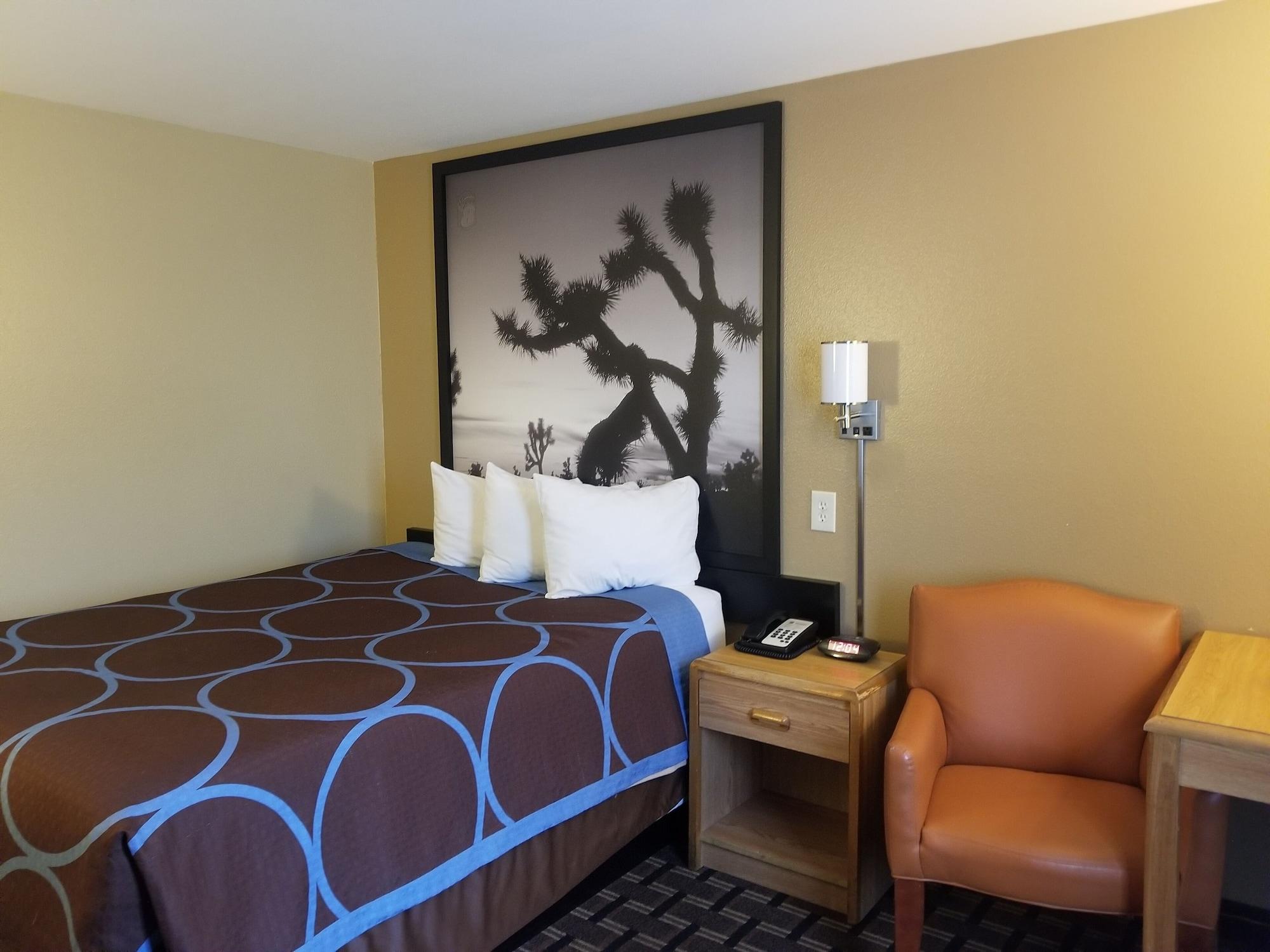 Super 8 By Wyndham Carson City Lake Tahoe Exterior foto