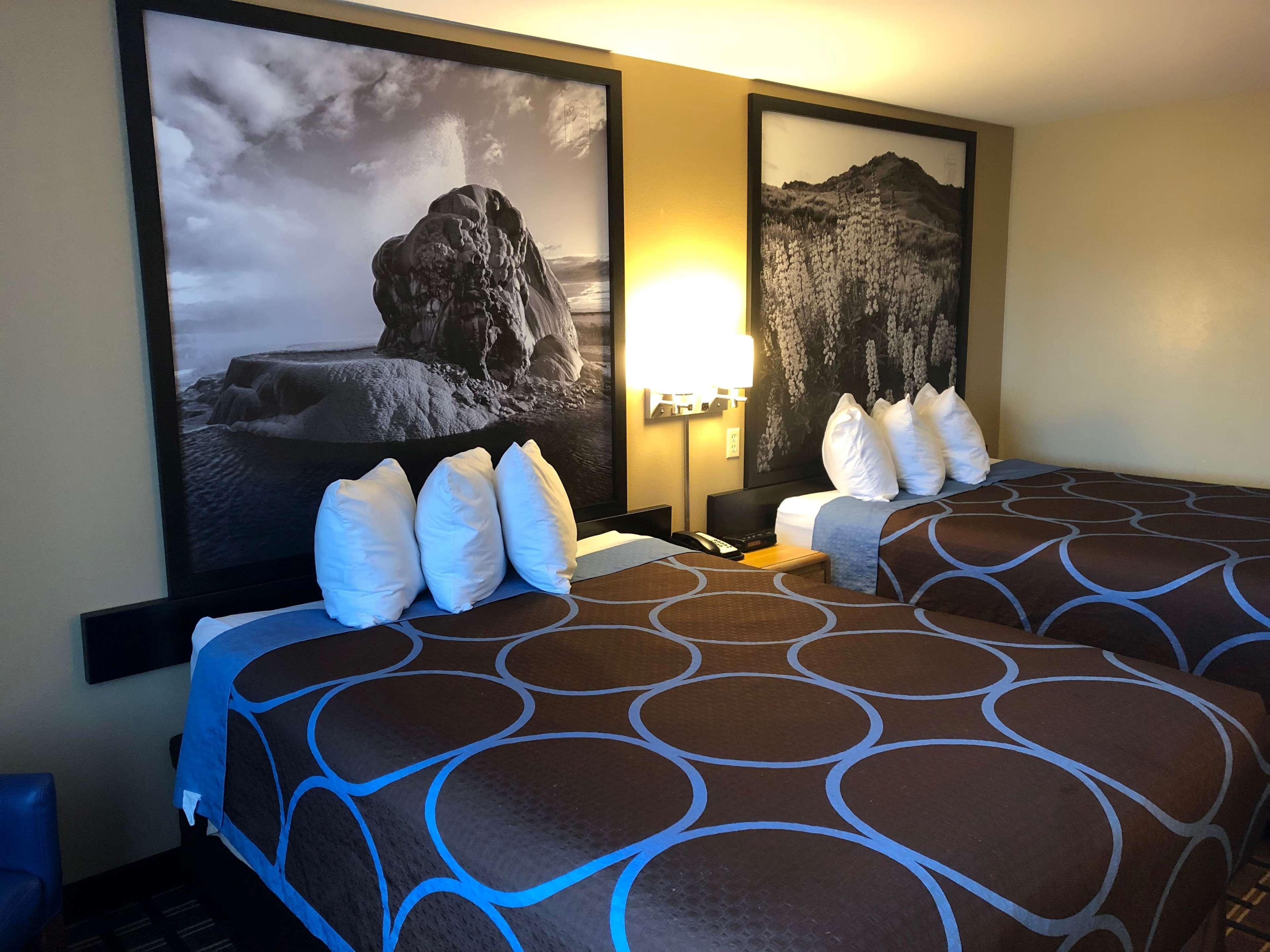 Super 8 By Wyndham Carson City Lake Tahoe Exterior foto