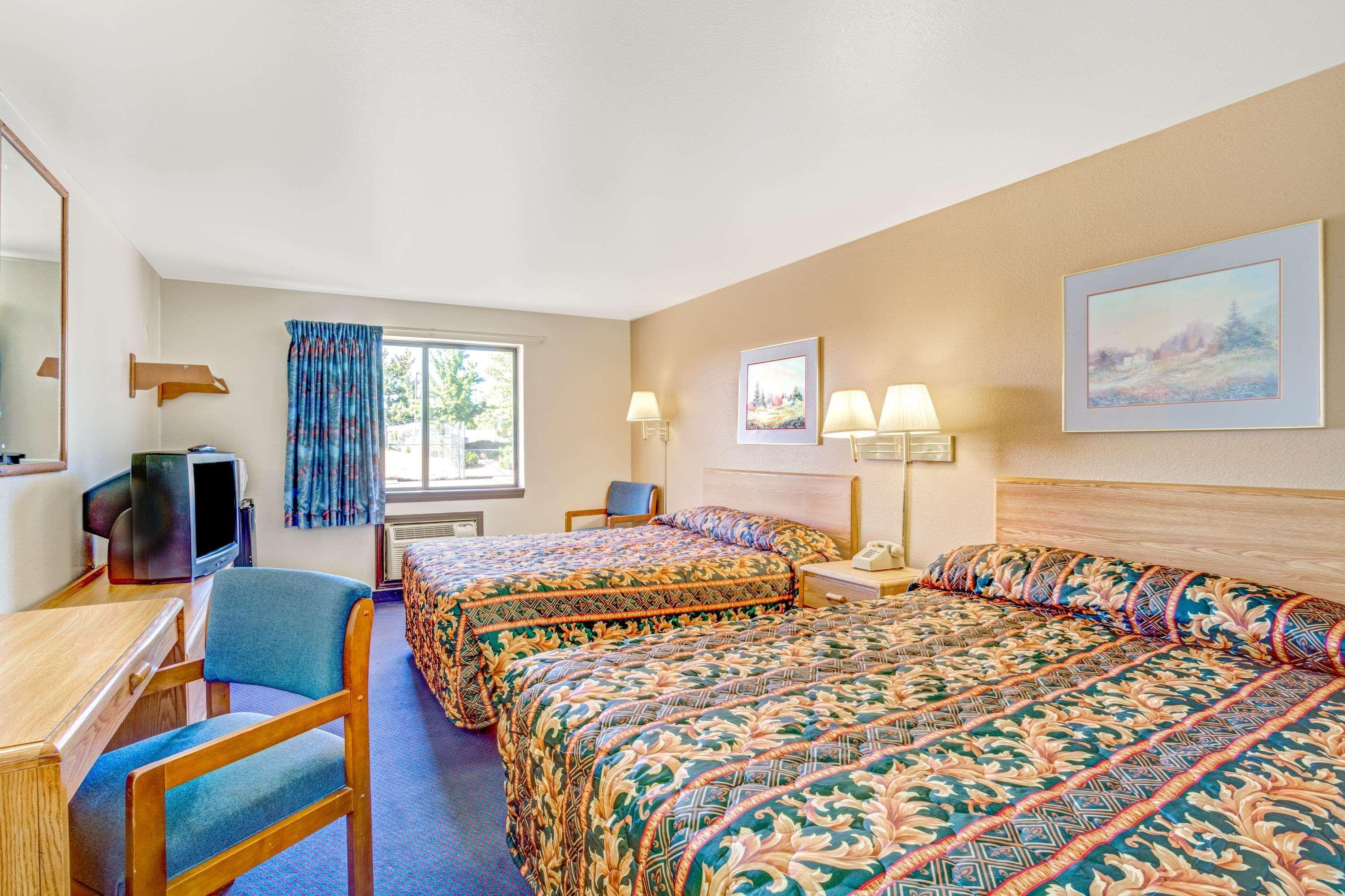 Super 8 By Wyndham Carson City Lake Tahoe Exterior foto